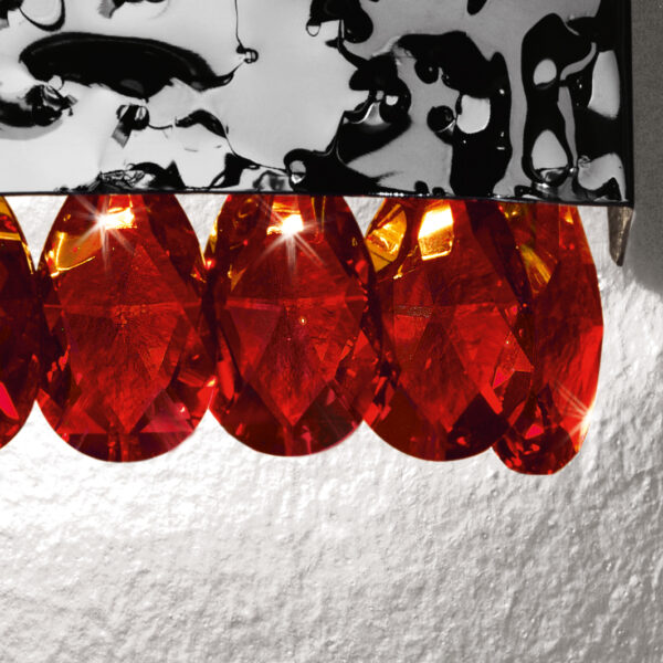 Dettaglio applique vetro Murano rosso 450-452/APP-1 collezione Magma Patrizia Volpato