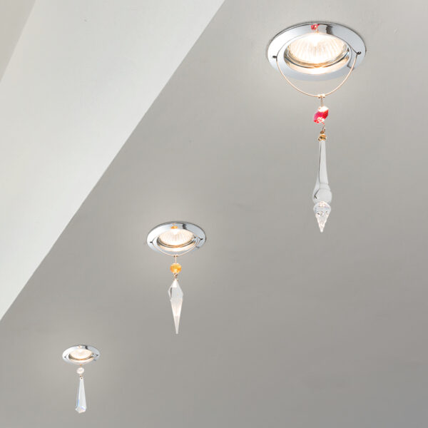 Faretto soffitto 460/F con pendenti in Swarovski e montatura in cromo lucido collezione Spot Lights Patrizia Volpato