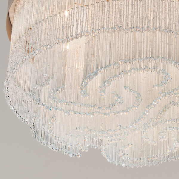 Dettaglio plafoniera design 4800/PL Patrizia Volpato frangia di perline in vetro di Murano collezione Venezia