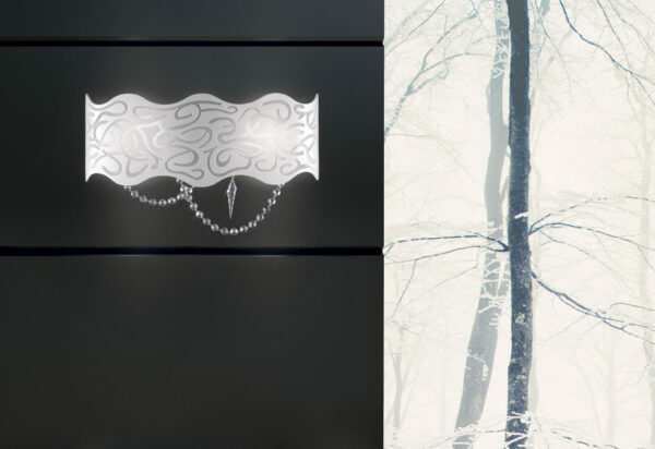 Applique da interno 490/APP con pendenti in cristallo Swarovski e vetro Murano curvo collezione Marea Patrizia Volpato
