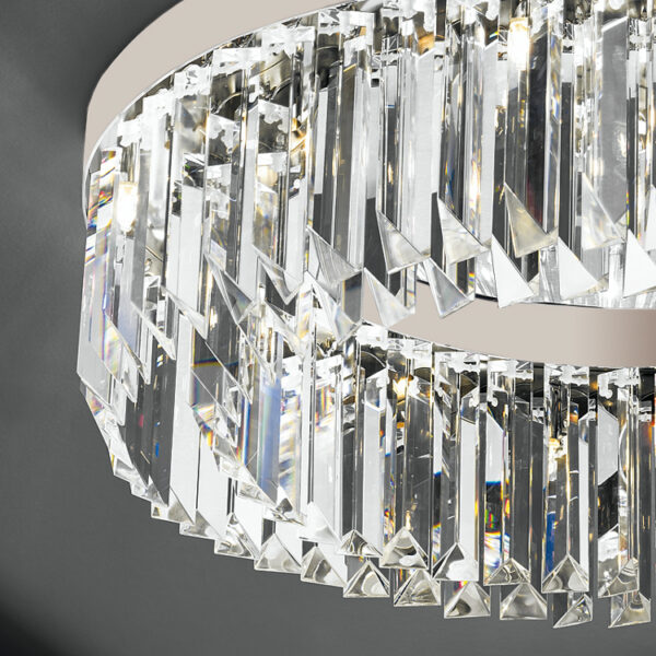 Dettaglio plafoniera a soffitto 5085/PL triedri in cristallo trasparente collezione Cristalli Patrizia Volpato