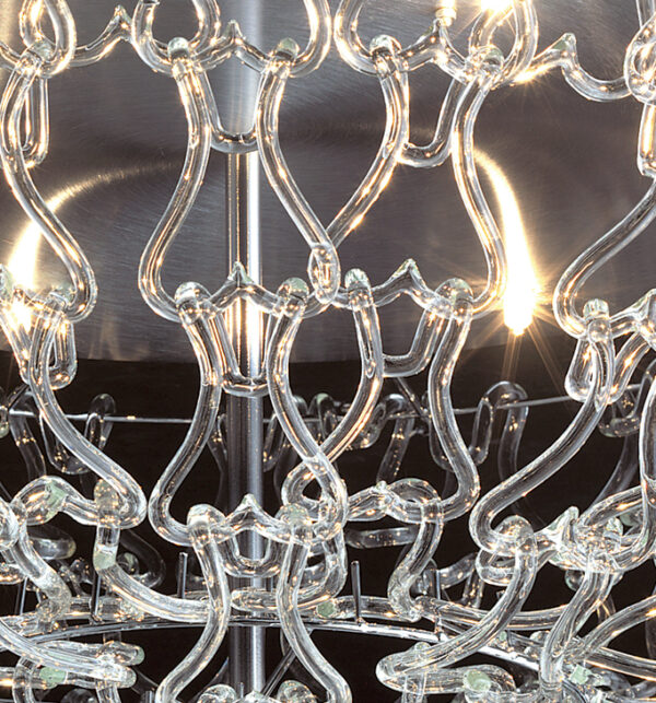 Dettaglio plafoniera design contemporaneo con ganci in vetro di Murano trasparente 500-PL60 collezione Legami
