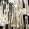 Dettaglio lampadario plafoniera cristallo Patrizia Volpato 4200-300 vetro Murano in foglia d'oro collezione Rugiada