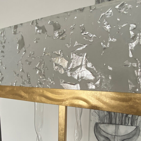Dettaglio lampada terra design Patrizia Volpato 531-LT-3 decoro foglia d'argento e struttura foglia oro collezione Alaska