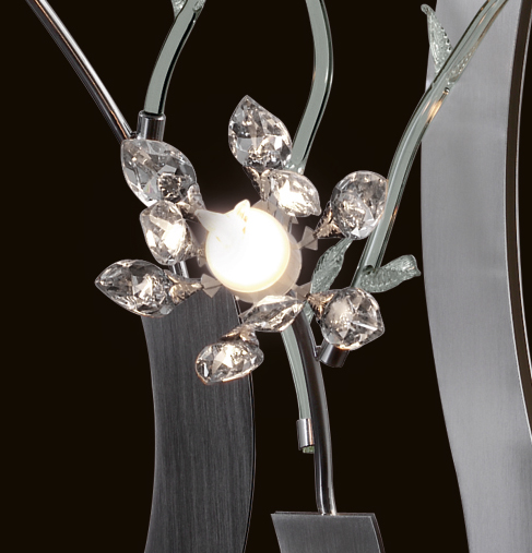 Dettaglio lampade da tavolo moderne con fiori 470-L3 con bracci in ferro collezione Boccioli Patrizia Volpato