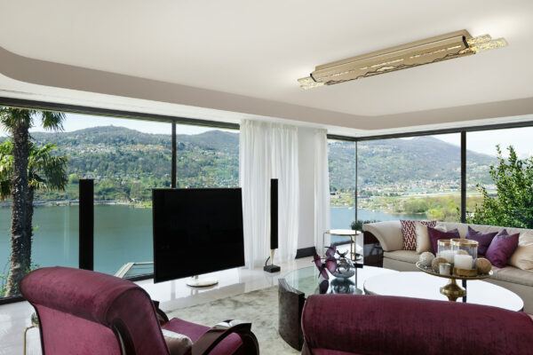 Plafoniera ampio soggiorno moderna 7900-2 con vetro di Murano collezione Flow Patrizia Volpato