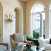 Applique parete design 7300-APP1 vetro Murano collezione Vela Patrizia Volpato in soggiorno